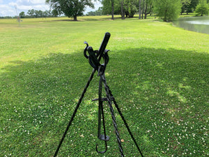 Twisted tripod with trammel hook